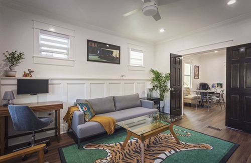 Seminole Heights Apartment | Deluxe 1-BR Apt Near Ybor and Downtown