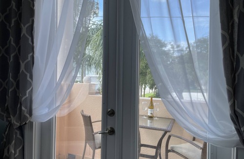 Bay Esplanade Condo | Deluxe Beach House w/Private, End Unit Rooftop, Hot Tub & Stunning Views