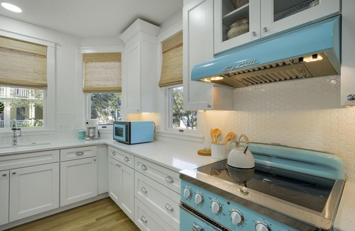 Seagrove Beach West House | Designer Home in Seaside, FL! Walk to Pool and Beach + 2 Adult Bikes!
