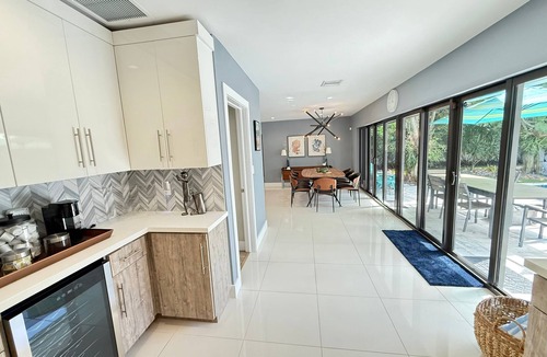 Wilton Manors House | Designer Wilton Manors Villa: Heated Pool, 4 BR, Prime Location