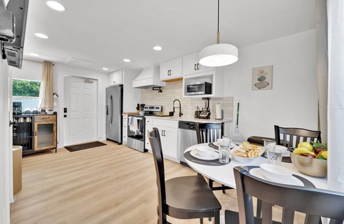 Southside House | Designers spot - No Extra Fees - Palm Wave Says