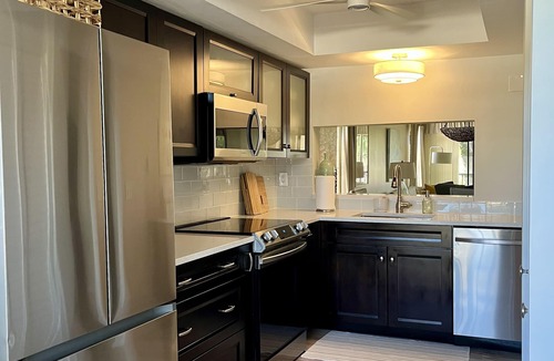 Gleneagles Condo | Desirable 2nd Floor End Unit Condo in Lely Area