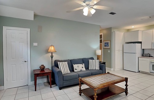 Destin Condo | Destin Lake View Villa with Private Balcony - Just Steps from the Beach!
