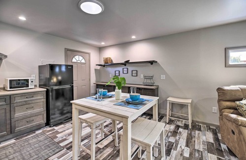 Elizabethton Cottage | Detached Watauga Riverfront Studio w/Grill