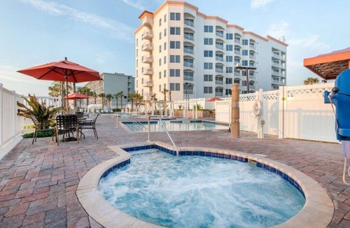 Bostroms Condo | Diamond Resorts The Cove on Ormond Beach - South Tower - Studio