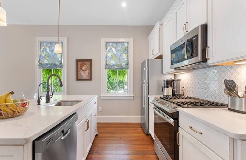 French Quarter Apartment | Dianna Browns Place | Historic District