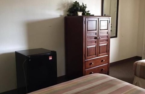 Dunnellon Hotel | Dinner Bell Motel
