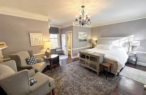 Venable Bed & Breakfast | Dinsmore Boutique Inn