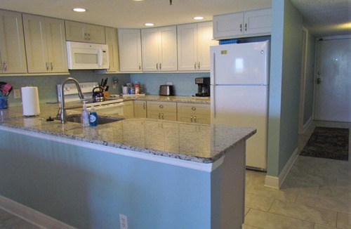 Indian Shores Condo | Direct Beachfront Indian Shores - Family Fav W/Pool- Vacay Mode On!