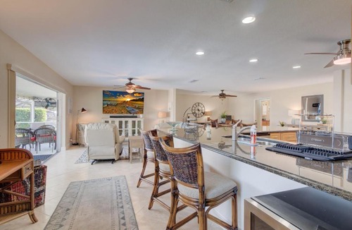 Caloosahatchee House | Direct Intercoastal Access W Pool