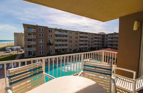 New Smyrna Beach Condo | Direct Ocean Front/Corner Unit! NoDriveBeach of New Smyrna !