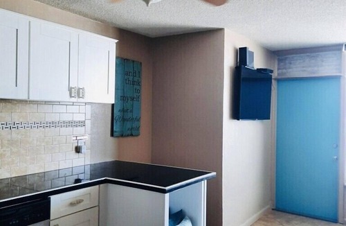 East Daytona Apartment | DIRECT OCEAN VIEW BALCONY-New pool!nn