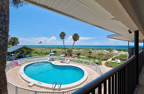 Golden Beach Condo | Directly on the Gulf - Unit 15 - Efficiency - Second Floor - Sleeps 2