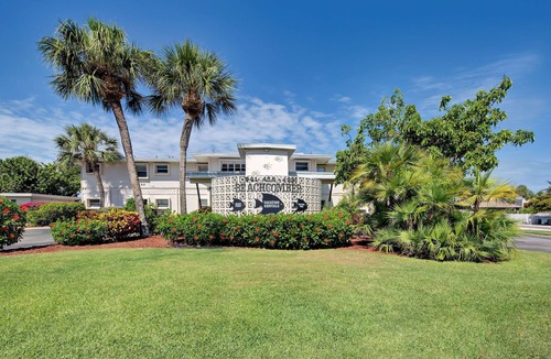 Golden Beach Condo | Directly on the Gulf - Unit 7 - Studio - Ground Floor - Sleeps 2