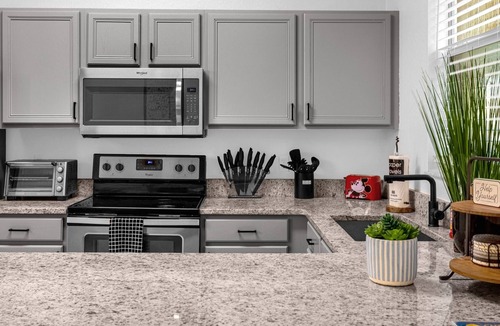 Regal Palms House | Discover Disney Fun in this Vibrant Rental!