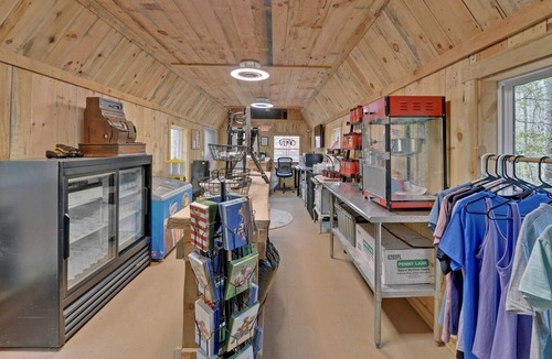 Suches RV Rental | Discover the Best Glamping in Georgia with a Stay in This Safari Tent