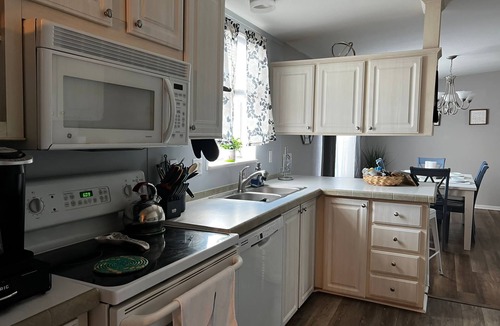 Solana House | Disney Vacation home 20 mins away from Parks!