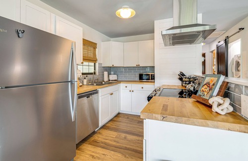 Crystal River House | Dock, Hot Tub & Games: Crystal River Family Gem
