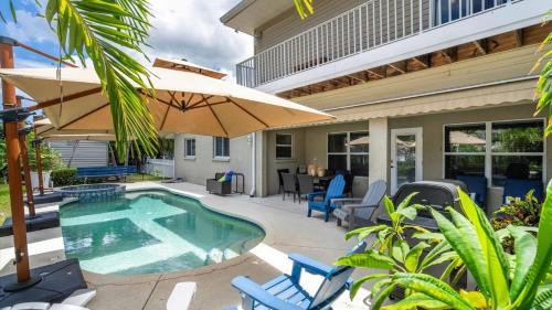 Palmetto House | Dockside Paradise - Waterfront, Boat Dock, Swimming Pool and Spa