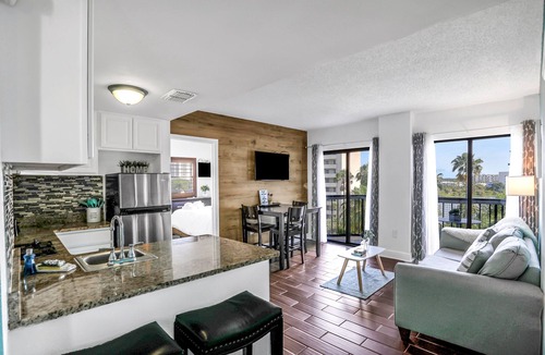 Southwest Orlando Condo | Dog-friendly condo with a kitchenette, AC, pools, hot tubs, tennis, & gym