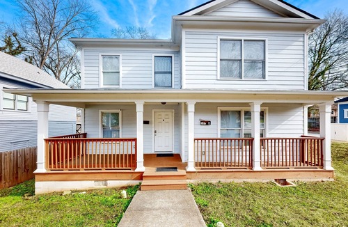 West End Apartment | Dog-friendly home in the heart of West End with central AC & W/D