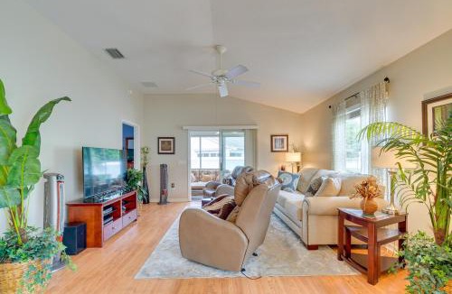 Pennecamp House | Dog-Friendly Home in The Villages with Private Patio