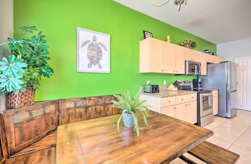 Crystal Cove House | Dog-Friendly Kissimmee Home w/Lanai + Pool!
