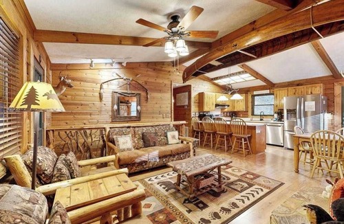 Sylva House | Dog-friendly Log Cabin w/Private Deck, Firepit, Foosball