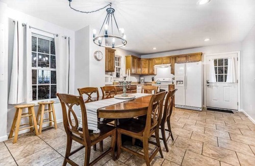 Cullowhee House | Dog-Friendly Mountain Cabin Near Lakes & Trails w/Free WiFi, W/D, Deck, Firepit