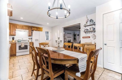 Cullowhee House | Dog-Friendly Mountain Cabin Near Lakes & Trails w/Free WiFi, W/D, Deck, Firepit