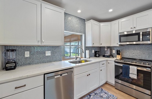 Sarasota Springs House | Dog-friendly pool home near beaches, shops, restaurants.