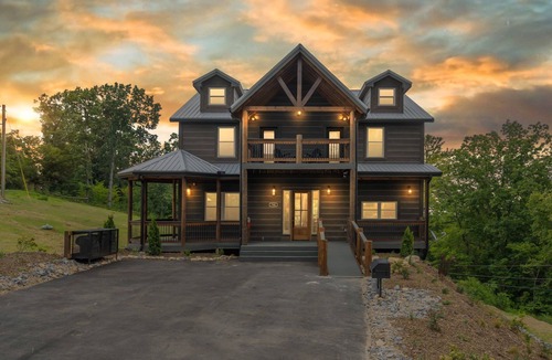 Sevierville Cabin | Dog Friendly | Pool | Sleeps 20