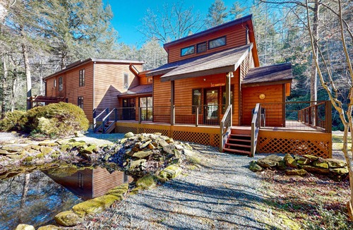 Ellijay Cabin | Dog-friendly, riverfront retreat with game room, washer/dryer, wraparound deck