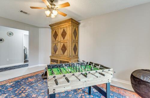 Gulf Breeze House | Dogs Welcome, 1 Mi to Zoo Gulf Breeze Retreat!