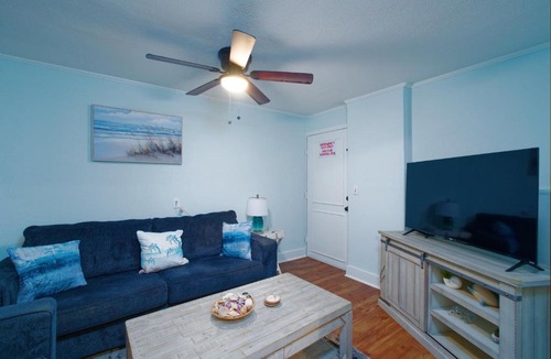 Brunswick Apartment | Dolphin Retreat