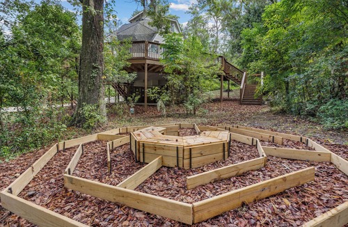 Gainesville House | Dome Retreat - Near UF & Downtown Gainesville