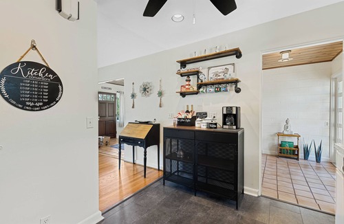 Mount Dora House | Doras Dream, 4 Bedrooms, Sleeps 12, Downtown