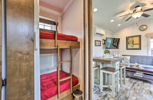 Pleasant Mount House | Dosanko Cottage & Andalusian Suite At Equestrian House