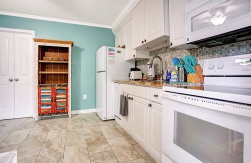 Bay Esplanade Condo | Double Queen Bed Unit