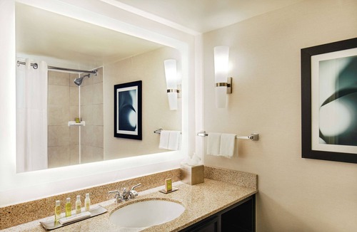 Columbia Hotel | DoubleTree by Hilton Columbia