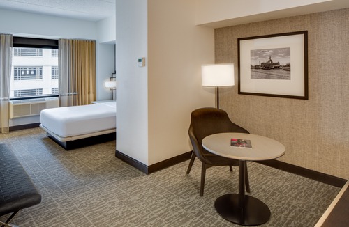 Hudson Exchange Hotel | DoubleTree by Hilton Hotel & Suites Jersey City