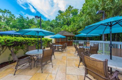 North Charleston Hotel | DoubleTree by Hilton North Charleston - Convention Center