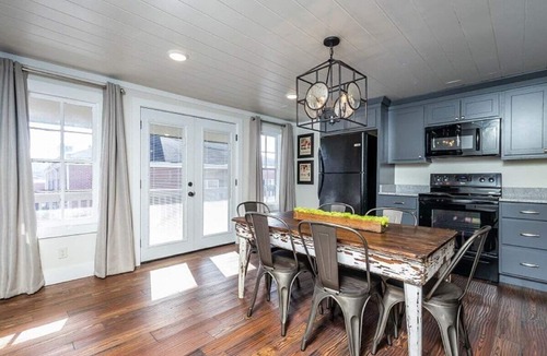 Ellijay House | Downtown Bungalow by Mountain Oasis | Walking Distance to Downtown Square