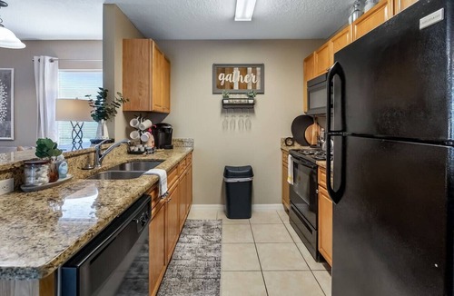 Clermont Apartment | Downtown Clermont Champions Retreat 599