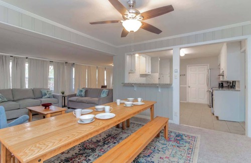 Columbus House | Downtown Columbus Stay: Walk to Riverwalk