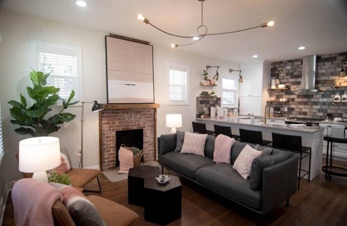 Greer House | Downtown Greer's Pink Door Cottage