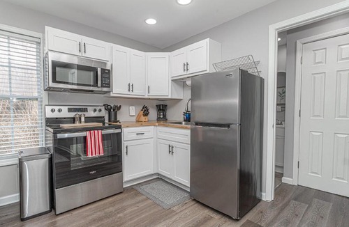 Kimmswick Apartment | Downtown Kimmswick Studio-Renovated-Prime Location
