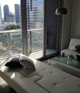 Downtown Miami Apartment | Downtown Miami Deluxe Apartment