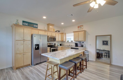 South Pensacola House | Downtown Pensacola Vacation Rental w/Yard!