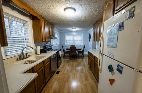 Senoia House | Downtown Senoia Getaway